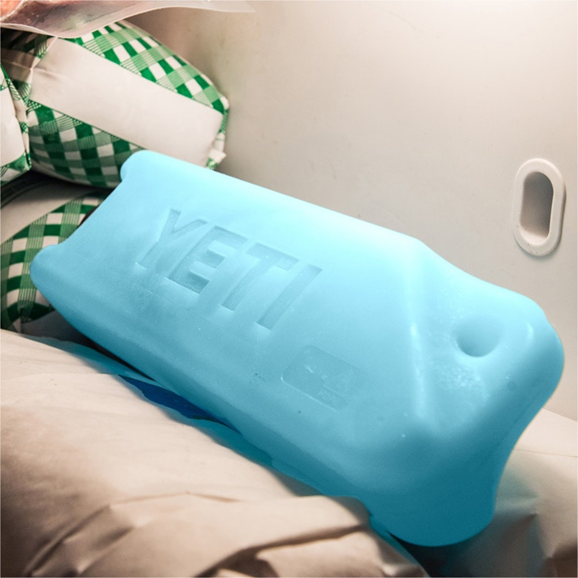 2026 YETI Ice Block 450g 70000005153 - Clear